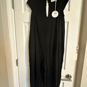 Petal & Pup Elegant Black Dress